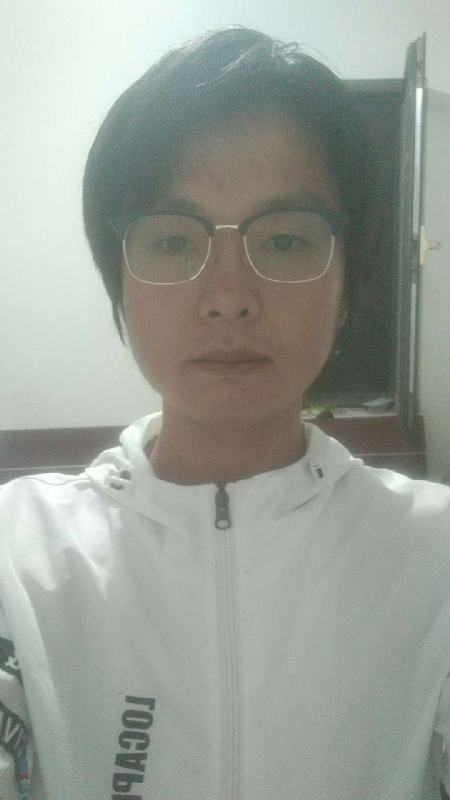 轻吻的第一张照片--中山相亲服务中心