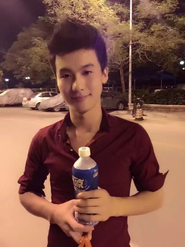 皮特王的第三张照片--中山相亲服务中心