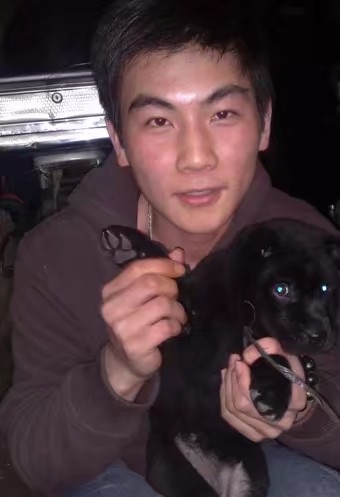蜡笔小新的第四张照片--中山相亲服务中心