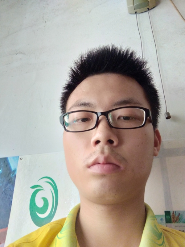 舒荷的第一张照片--中山相亲服务中心