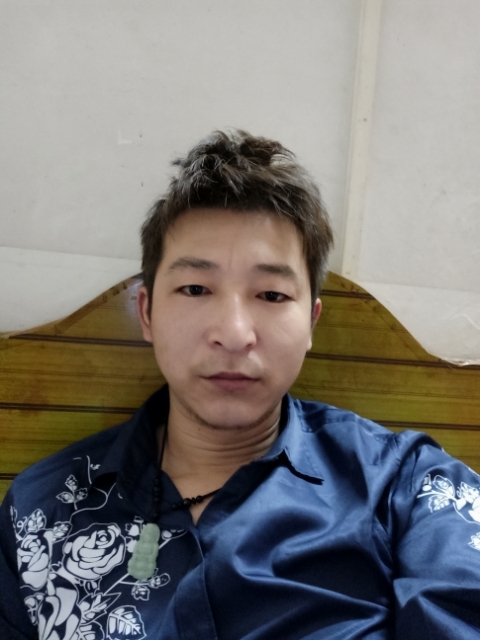 时光的第一张照片--中山相亲服务中心