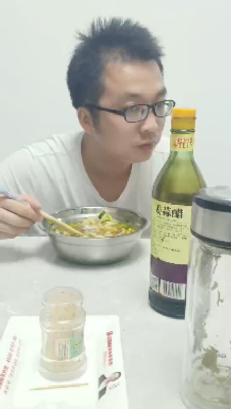 超超的第一张照片--中山相亲服务中心