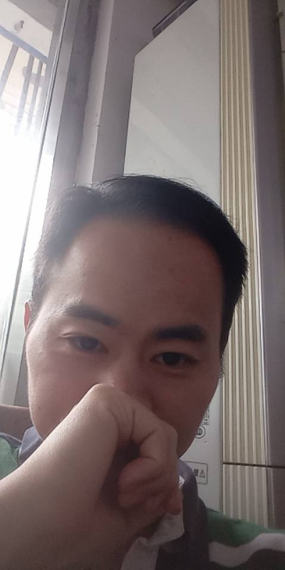 90年大叔的第一张照片--中山相亲服务中心