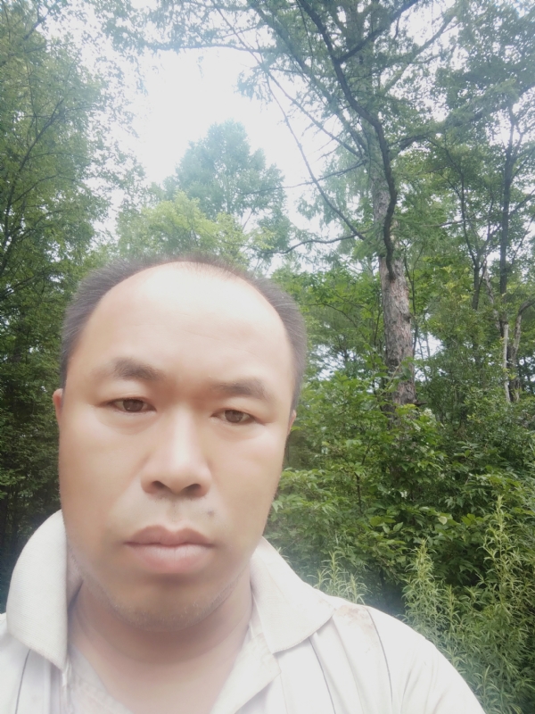 永恒的第一张照片--中山相亲服务中心