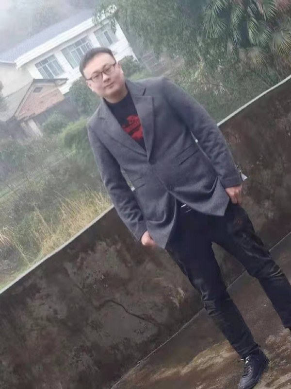 冰城的第一张照片--中山相亲服务中心
