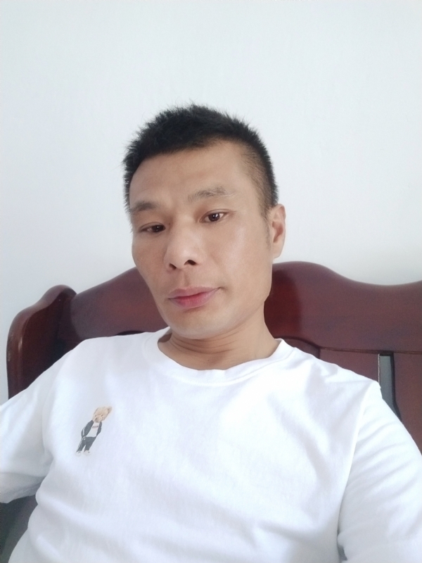 年少轻狂的第一张照片--中山相亲服务中心
