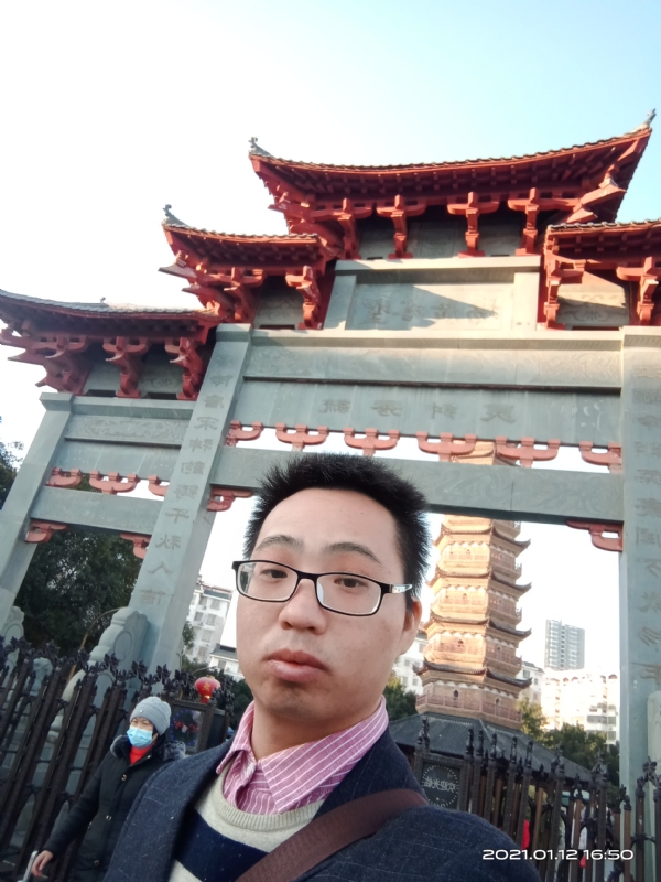 碧血丹心的第一张照片--中山相亲服务中心