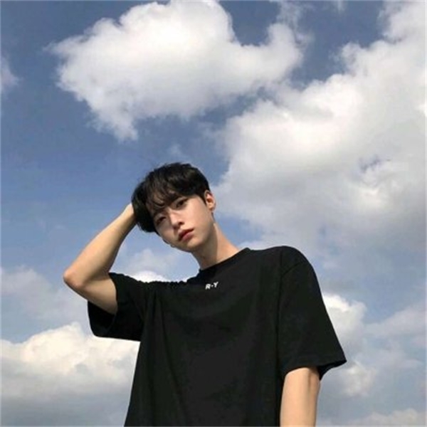 不忘初心的第一张照片--中山相亲服务中心