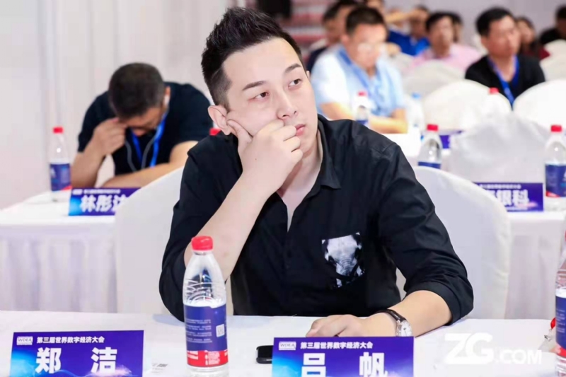 一生摯愛的第一张照片--中山相亲服务中心