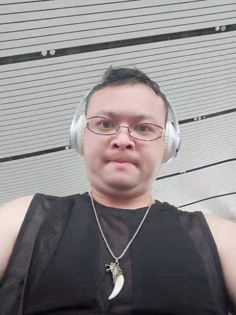 醉叶孤城的第一张照片--中山相亲服务中心