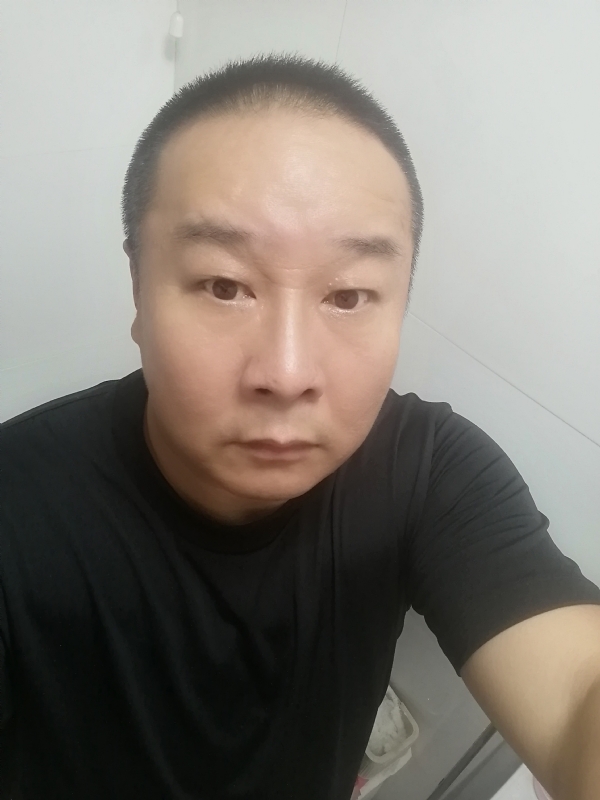 一束光的第一张照片--中山相亲服务中心