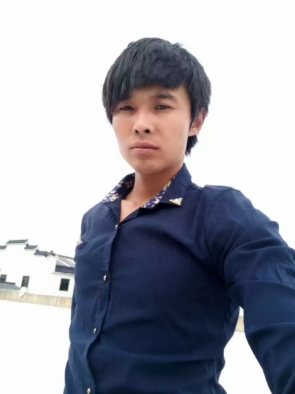 庸人自扰的第一张照片--中山相亲服务中心