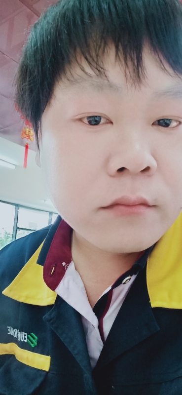 三哥哥的第一张照片--中山相亲服务中心