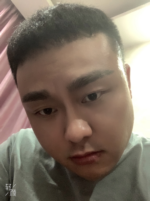 何为奈何的第二张照片--中山相亲服务中心