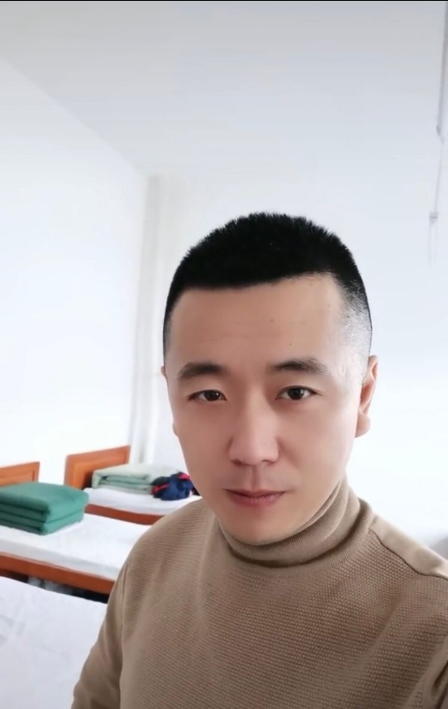 随风的第二张照片--中山相亲服务中心