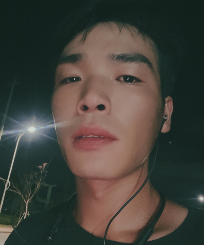 满船清梦压星河的第一张照片--中山相亲服务中心
