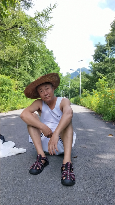 真诚寻伴的第一张照片--中山相亲服务中心