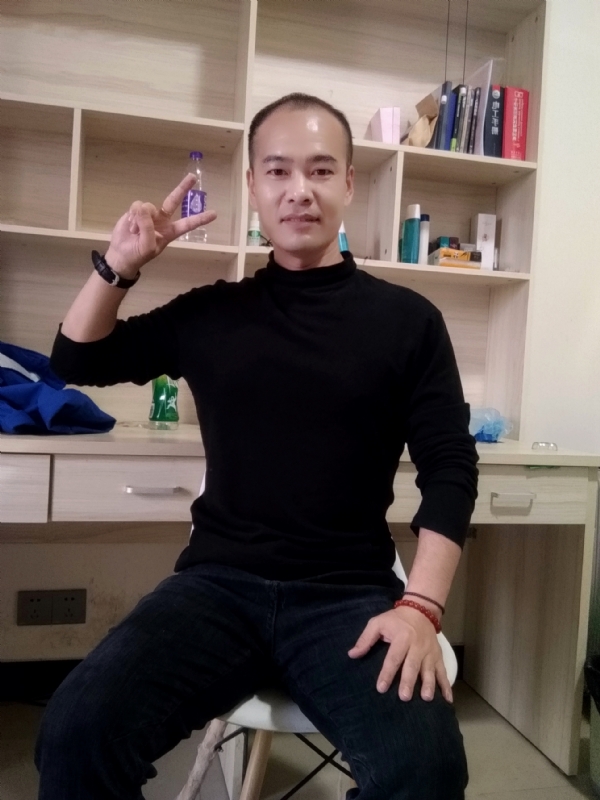 熊大与熊二的第二张照片--中山相亲服务中心