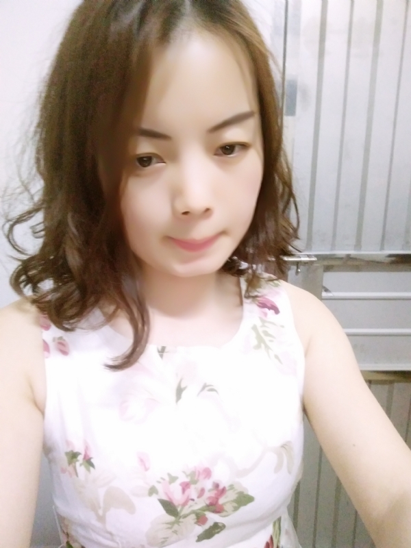蓝色的鱼的第一张照片--中山相亲服务中心
