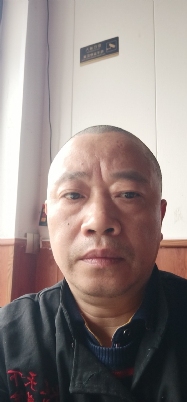 快乐人生的第一张照片--中山相亲服务中心