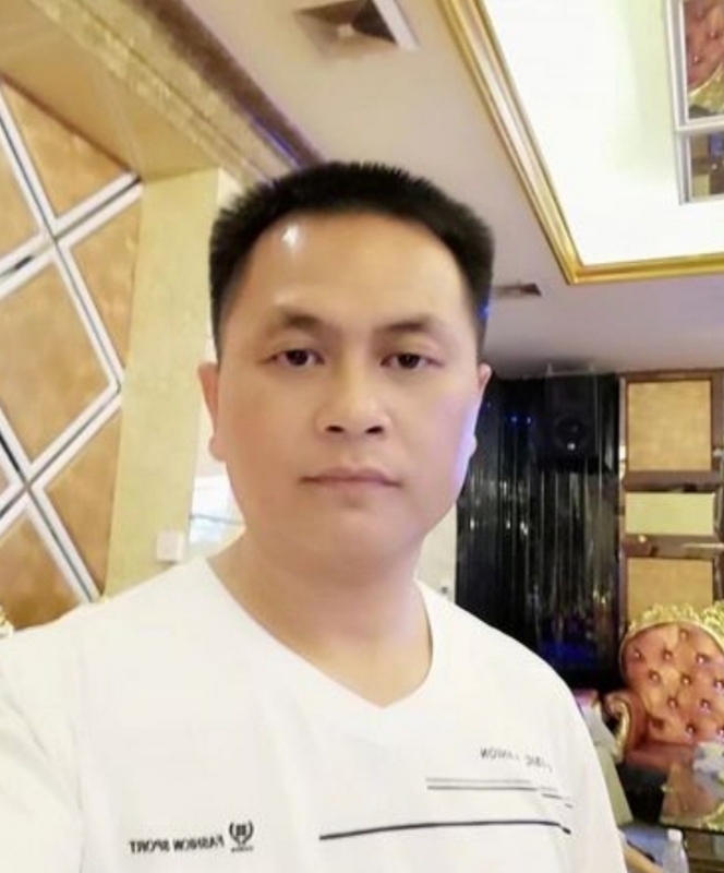 小梁的第二张照片--中山相亲服务中心