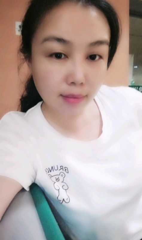 淡淡的云的第四张照片--中山相亲服务中心