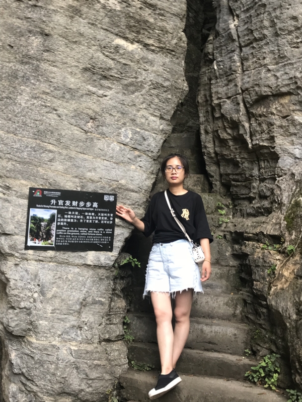 凭实力单身的第一张照片--中山相亲服务中心