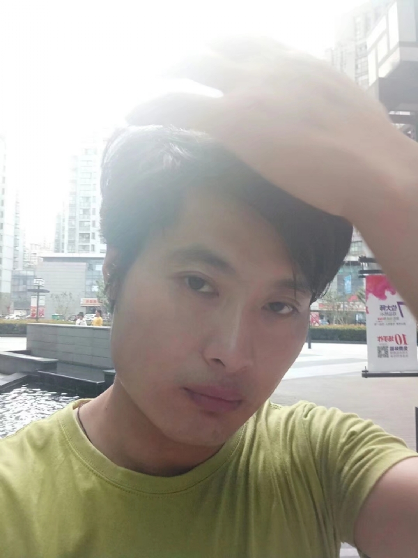 钢铁侠的第一张照片--中山相亲服务中心