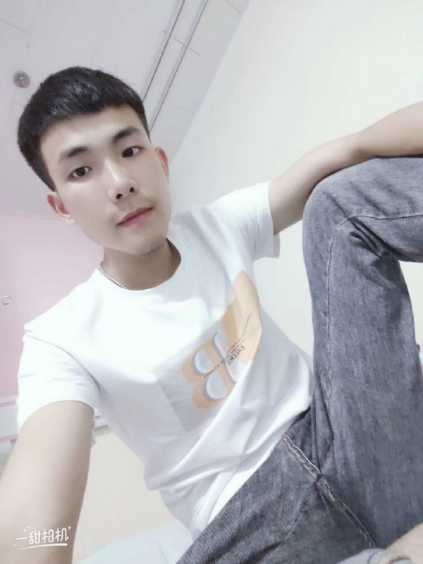 爱Q我的第一张照片--中山相亲服务中心