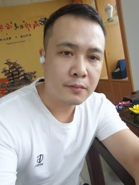 礼哥的第二张照片--中山相亲服务中心