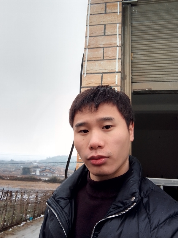 银色的羽翼的第一张照片--中山相亲服务中心
