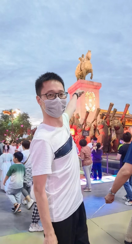 一休哥的第二张照片--中山相亲服务中心