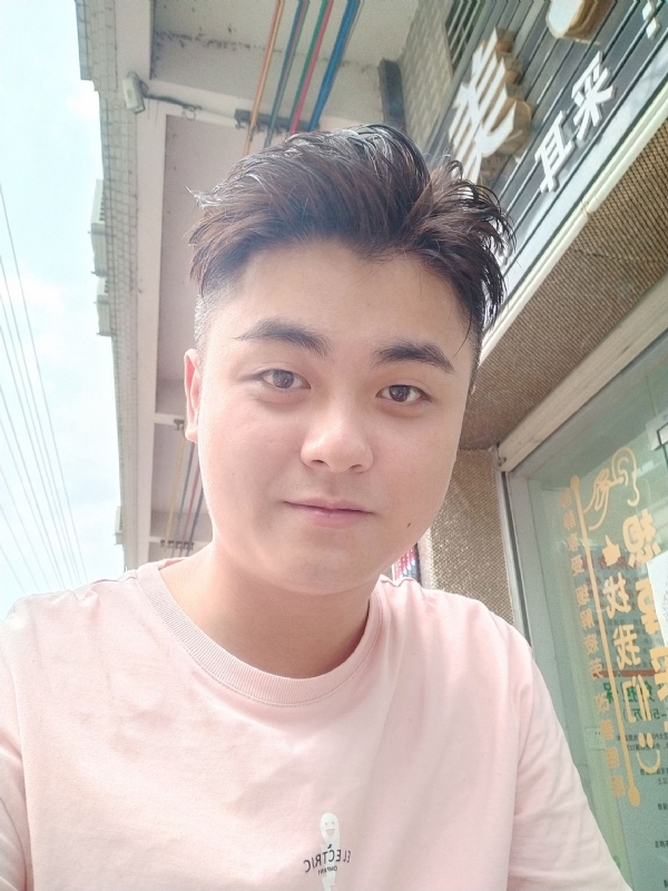 李健诚的第一张照片--中山相亲服务中心