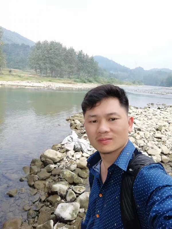 未来可期的第一张照片--中山相亲服务中心