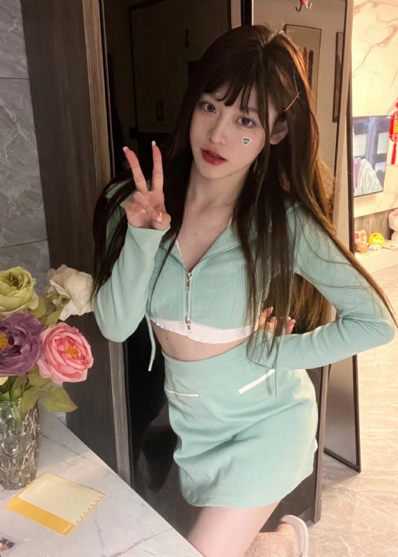 丹Dan的第一张照片--中山相亲服务中心