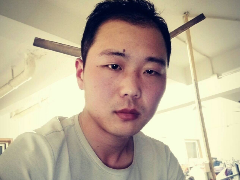 听听那冷雨的第一张照片--中山相亲服务中心