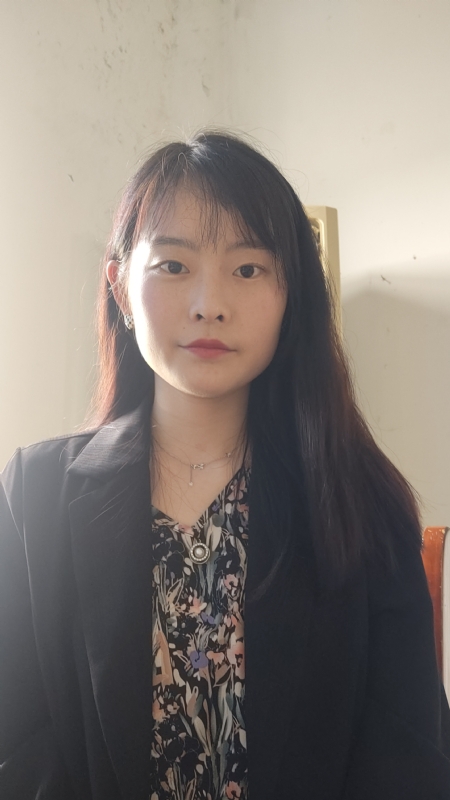 啾啾儿的第一张照片--中山相亲服务中心