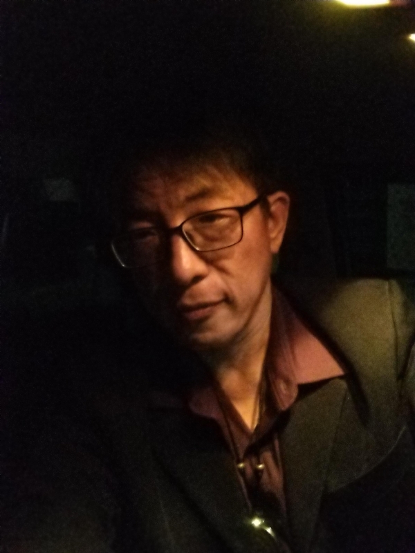 隱姓埋名的第一张照片--中山相亲服务中心