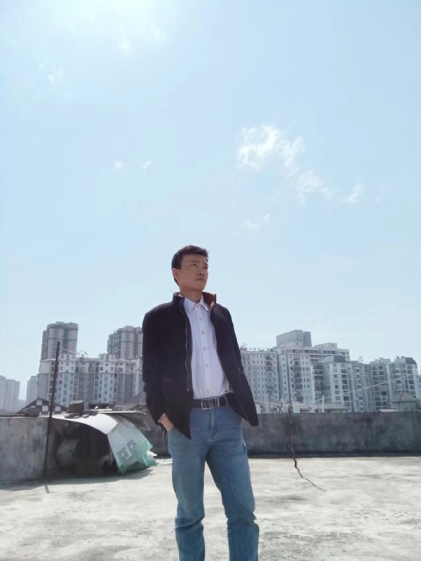 蓝色心情的第一张照片--中山相亲服务中心