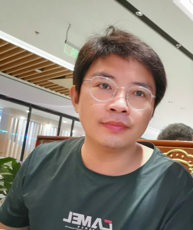 陆迅的第三张照片--中山相亲服务中心