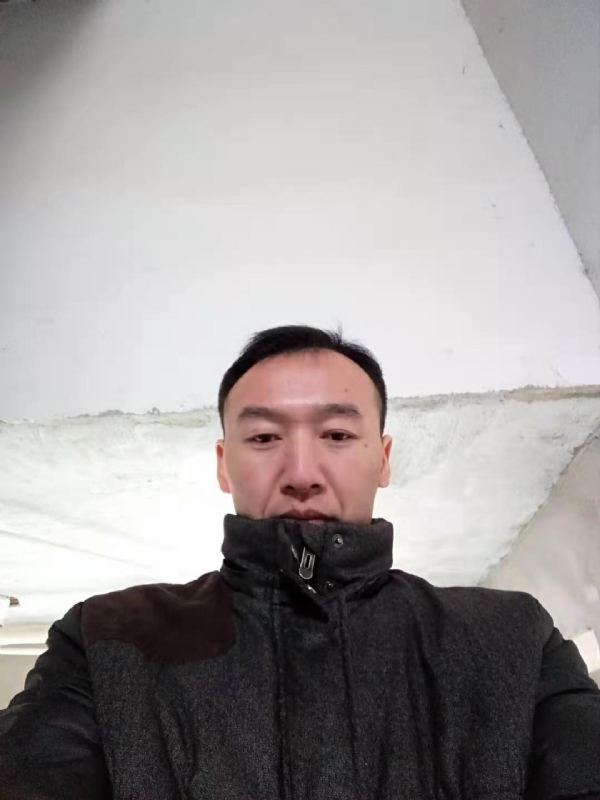 孤狼的第三张照片--中山相亲服务中心