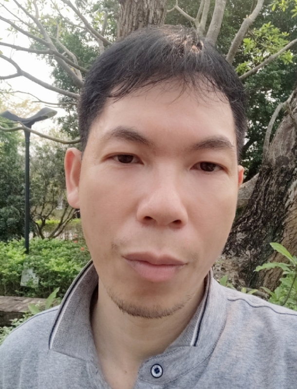 漂浮的云的第一张照片--中山相亲服务中心