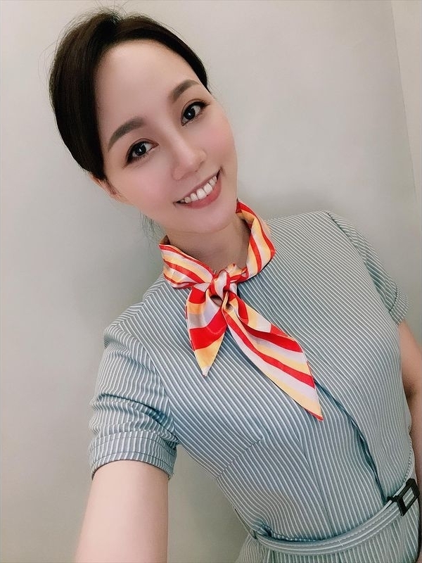 微微的第一张照片--中山相亲服务中心
