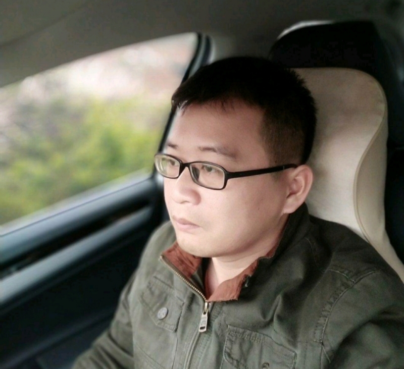 海风吹动你的心的第一张照片--中山相亲服务中心