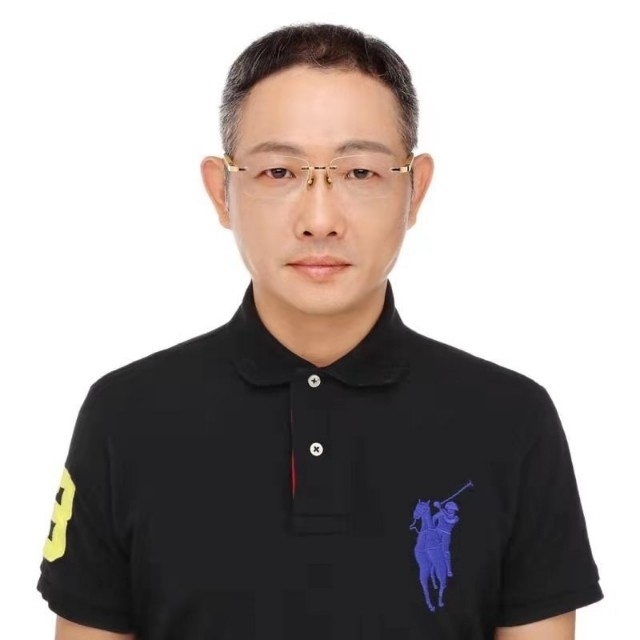 邱先森的第一张照片--中山相亲服务中心