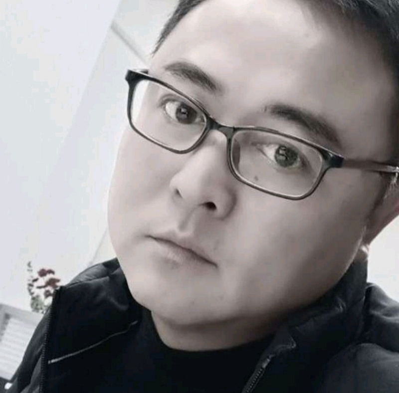小石头的第二张照片--中山相亲服务中心