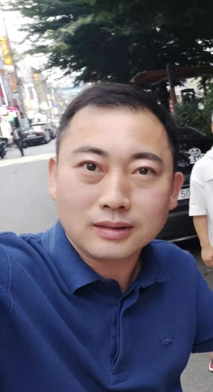 李龙的第一张照片--中山相亲服务中心