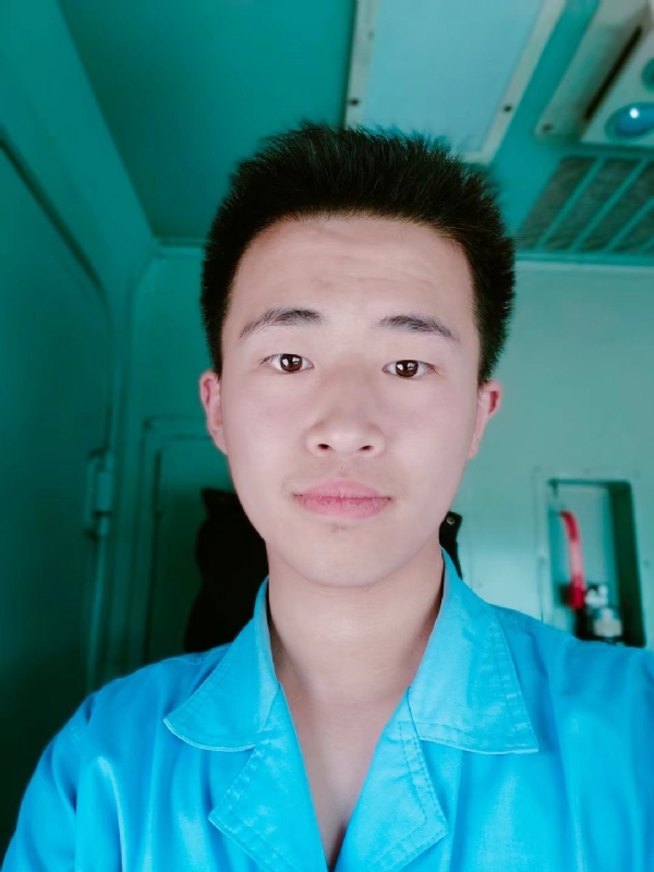 生而为人的第一张照片--中山相亲服务中心