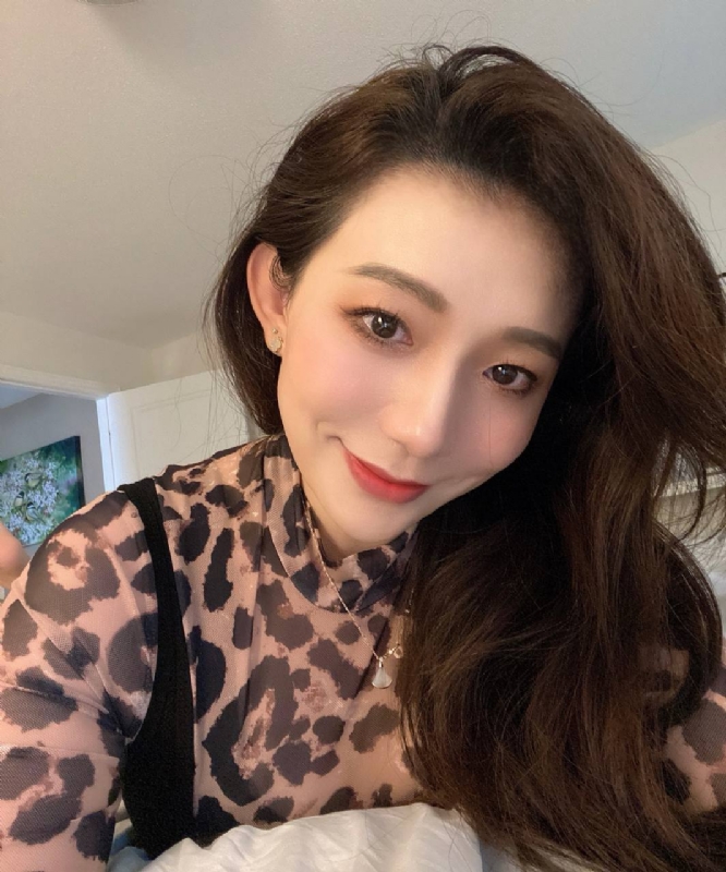 过去的第一张照片--中山相亲服务中心