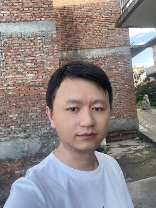 行人的第一张照片--中山相亲服务中心